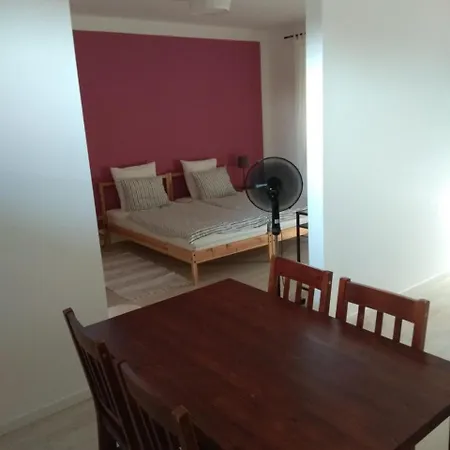 Diofa Vendeghaz Pensiune *